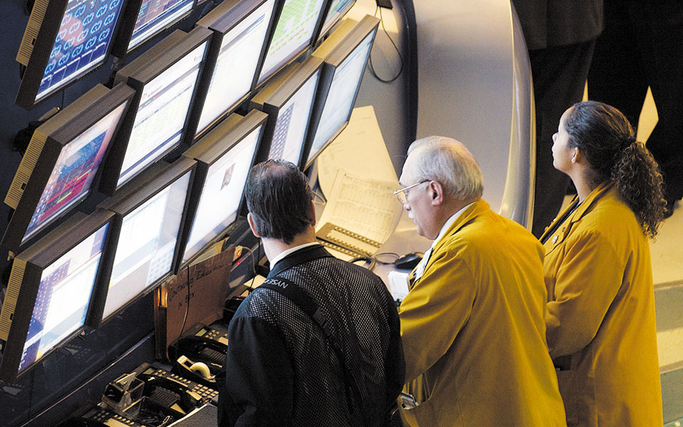 άντλησε-25-δισ-με-χαμηλό-κόστος-το-ελλην-561482842