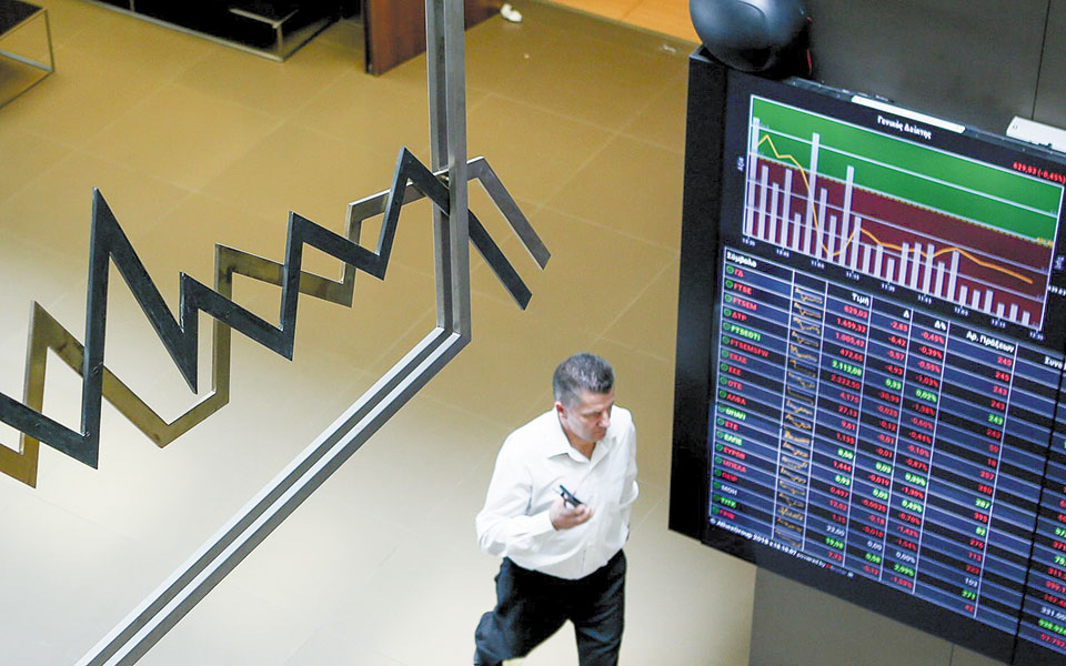 με-περιορισμένη-πτώση-έκλεισε-το-χρημ-561482788