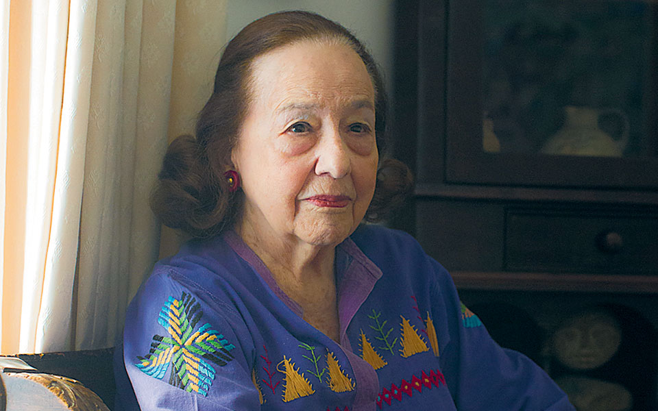 αννα-ποταμιάνου-καλούμεθα-να-σκεφθο-561486616