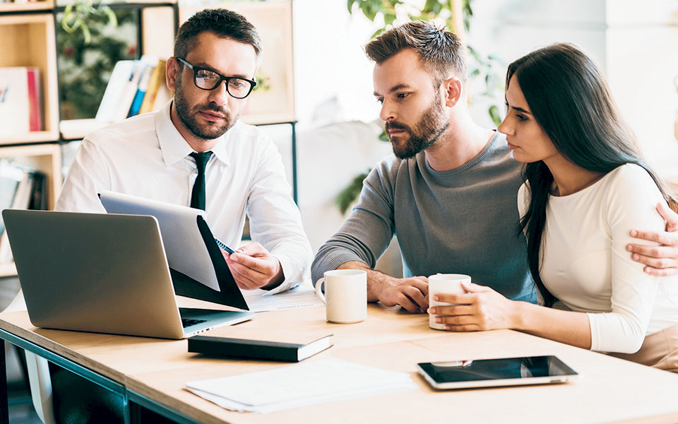 αποταμιευτές-γίνονται-επενδυτές-561484840