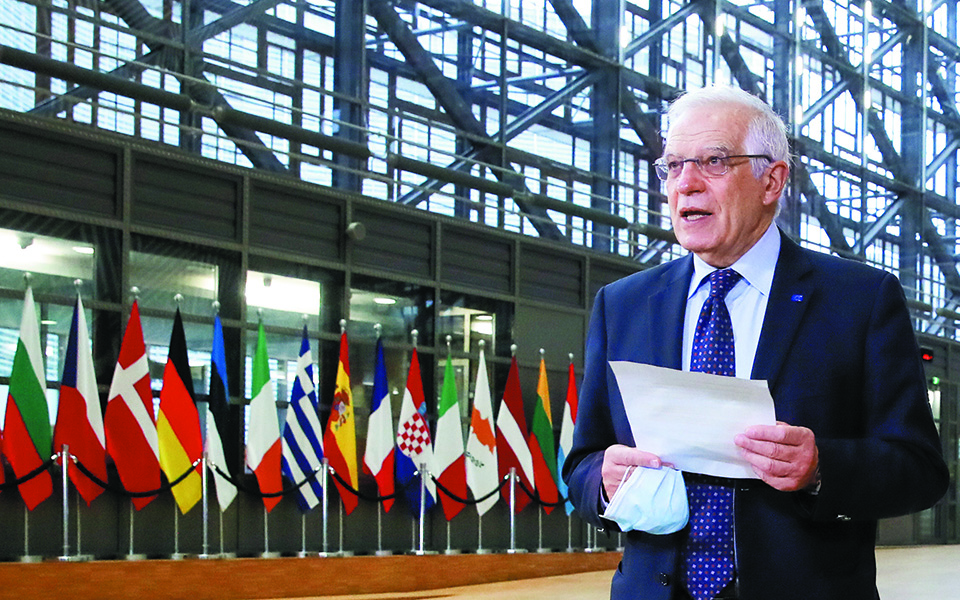 οι-άτοπες-λέξεις-και-οι-άκυρες-εκφράσε-561486997