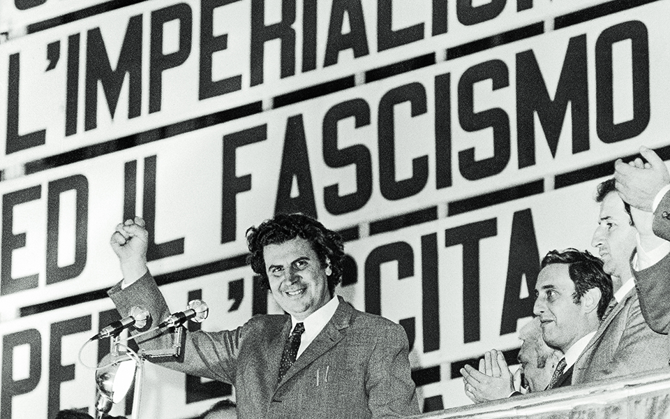 ο-μίκης-όλου-του-κόσμου-561487090