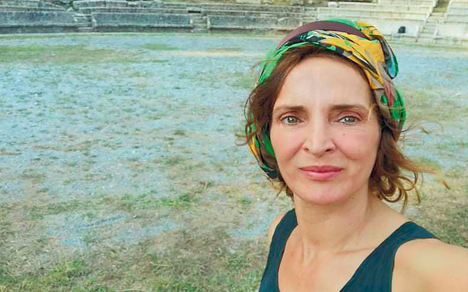 Επίδαυρος: Τόπος που αγκαλιάζει ζεστά τη θεατρική πράξη-1