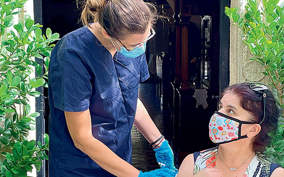 Ιερός Ναός της Παναγίας στις Αρχάνες: Οίκος του Θεού και της Επιστήμης-2