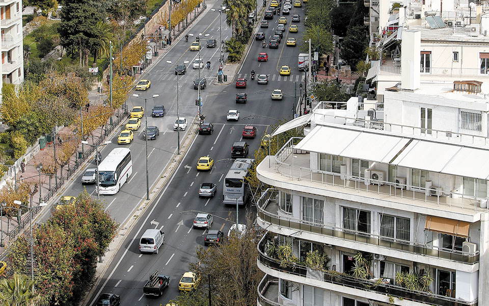 πτώση-αγοραπωλησιών-ακινήτων-το-2020-παρ-561490948
