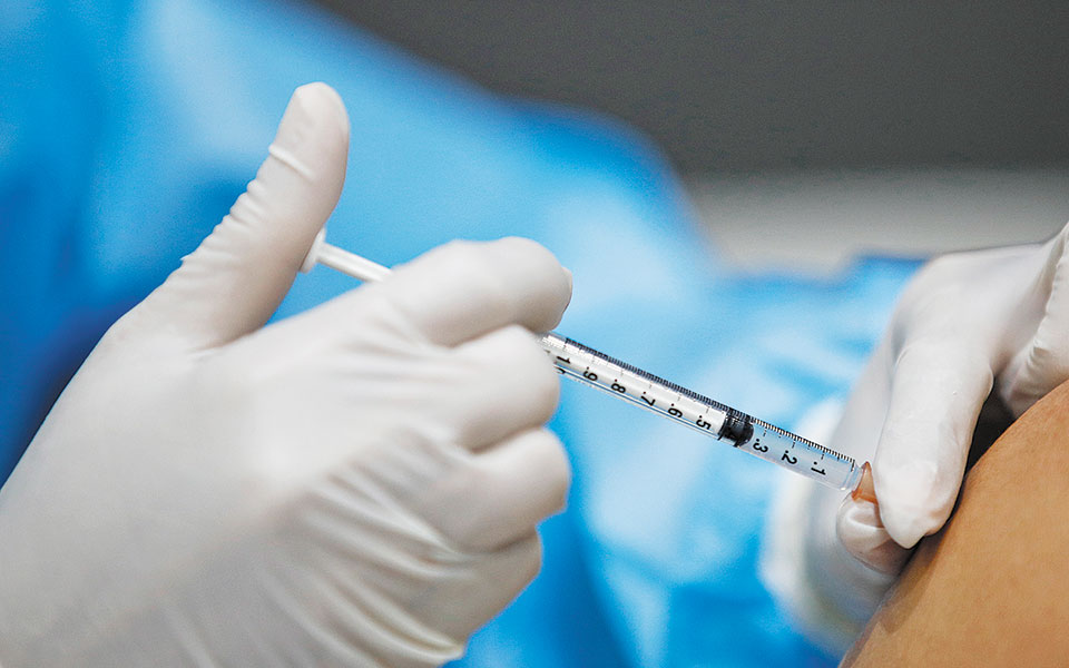 αντικοινωνικές-φωνές-μέσα-στην-εκκλη-561490597