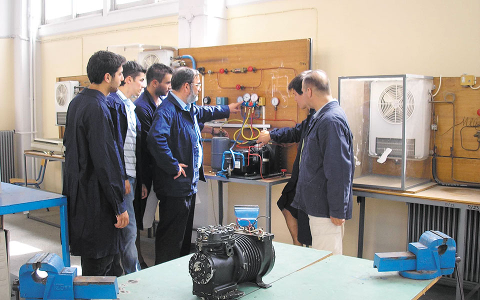 Το μεγάλο στοίχημα για τα δημόσια ΙΕΚ-1