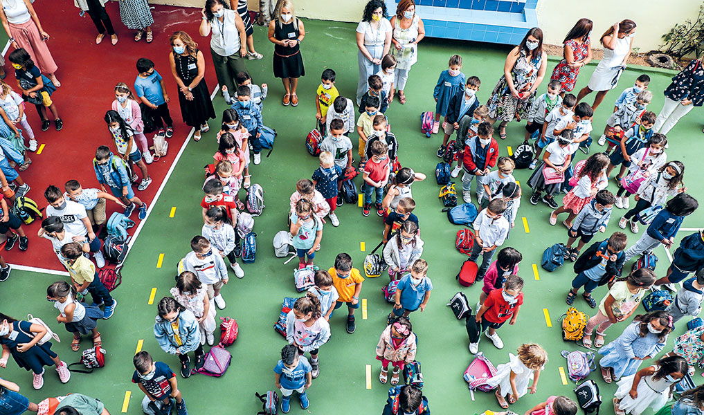 σχολεία-πρώτο-κουδούνι-μιας-ιδιαίτερ-561497455