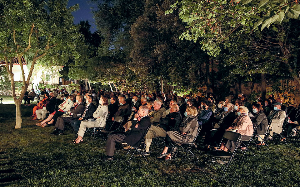 Κλασική μουσική με δροσιά σε έναν κηφισιώτικο κήπο-2