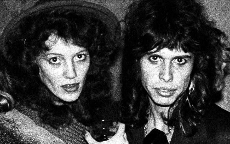 η-σκοτεινή-πλευρά-της-μουσικής-βιομηχ-561499195