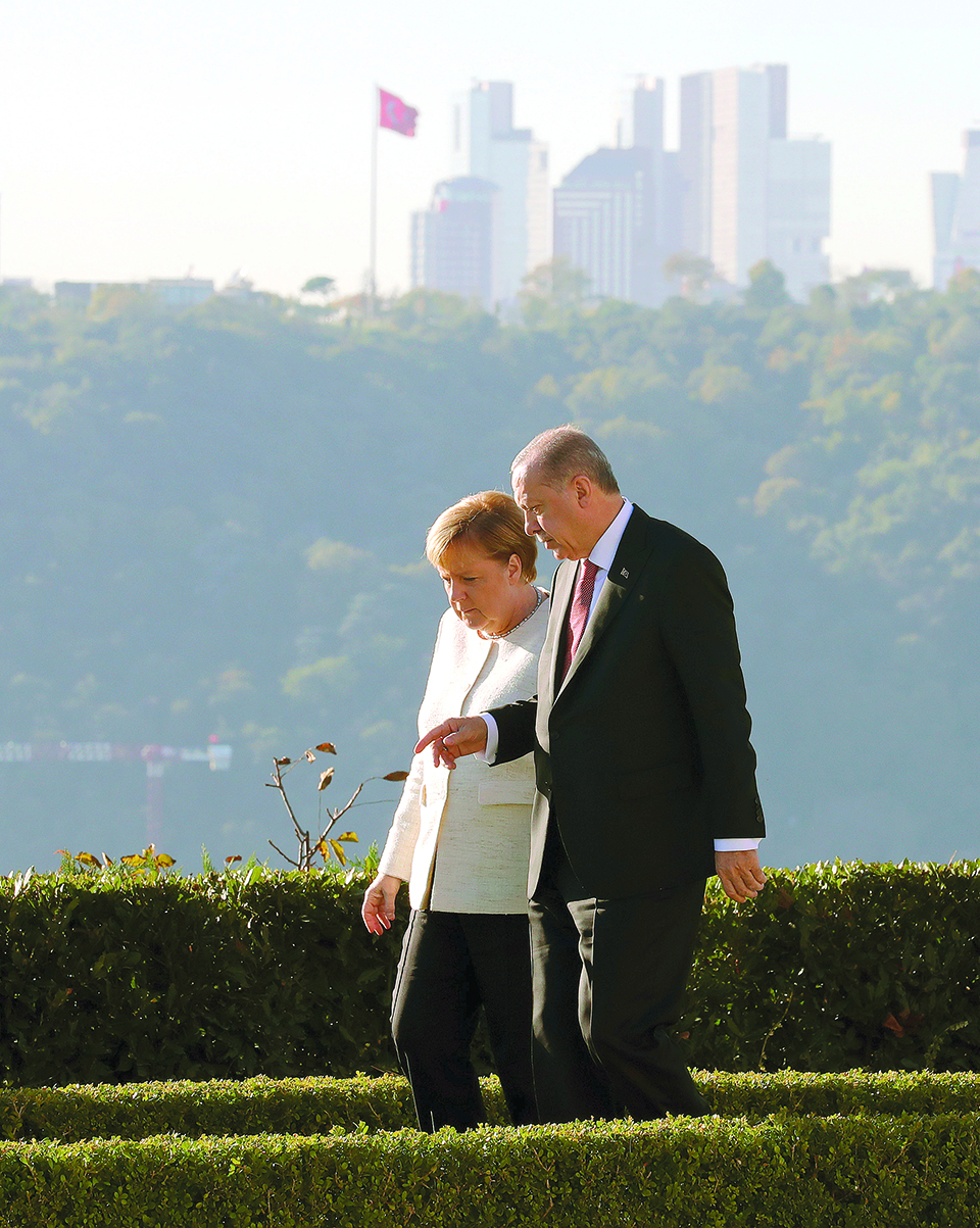 Ζίγκμαρ Γκάμπριελ: Η Γερμανία ήταν τυχερή που είχε τη Μέρκελ στο τιμόνι-1