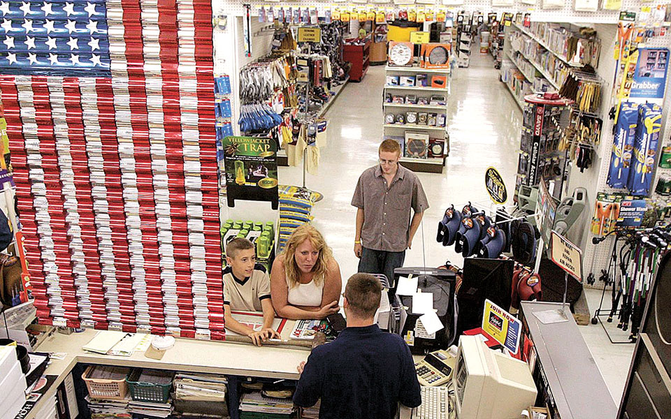 σε-υψηλό-τριών-εβδομάδων-σκαρφάλωσε-561503359