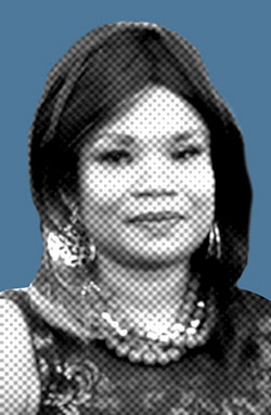 Βερόνικα Αντετοκούνμπο: Χρώματα-1