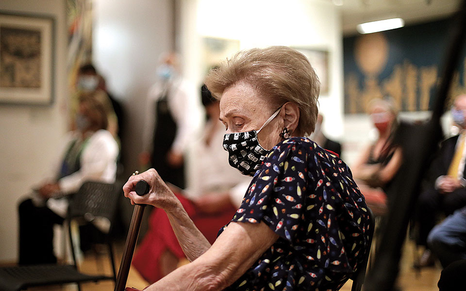 Σπίτια που μοσχοβολούν μνήμη και ομορφιά στην Πινακοθήκη Γκίκα-3