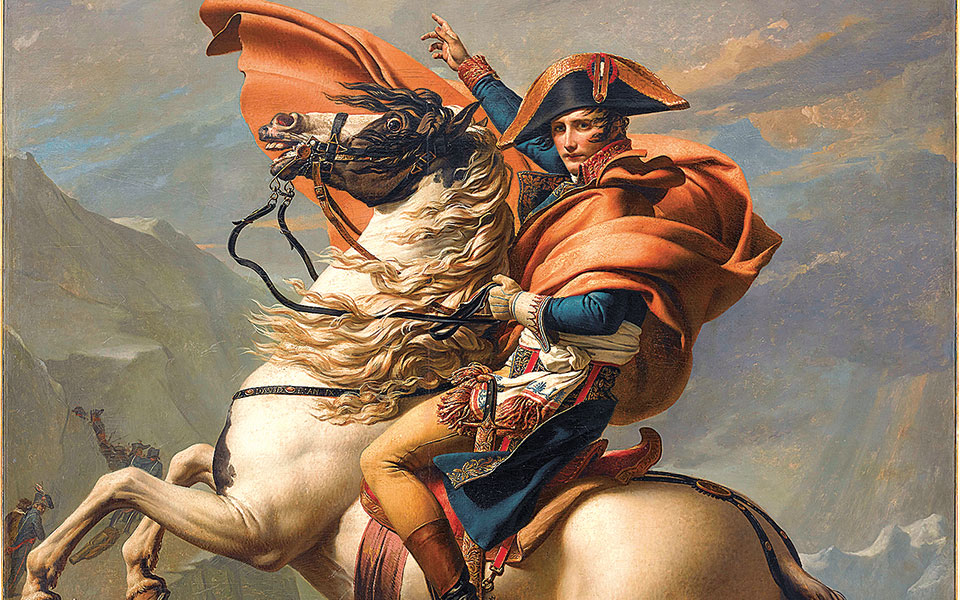 πόλεμος-και-σύμβολα-561508219