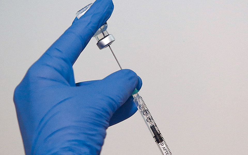 νέα-υπόθεση-εικονικού-εμβολιασμού-561509101