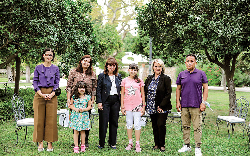 αρεζού-καμπουλί-η-χαρισματική-προσφυ-561511333