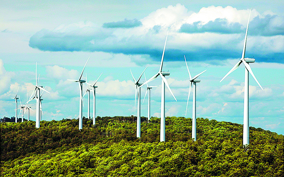 η-δεη-φορτίζει-τις-μπαταρίες-της-και-πε-561512191