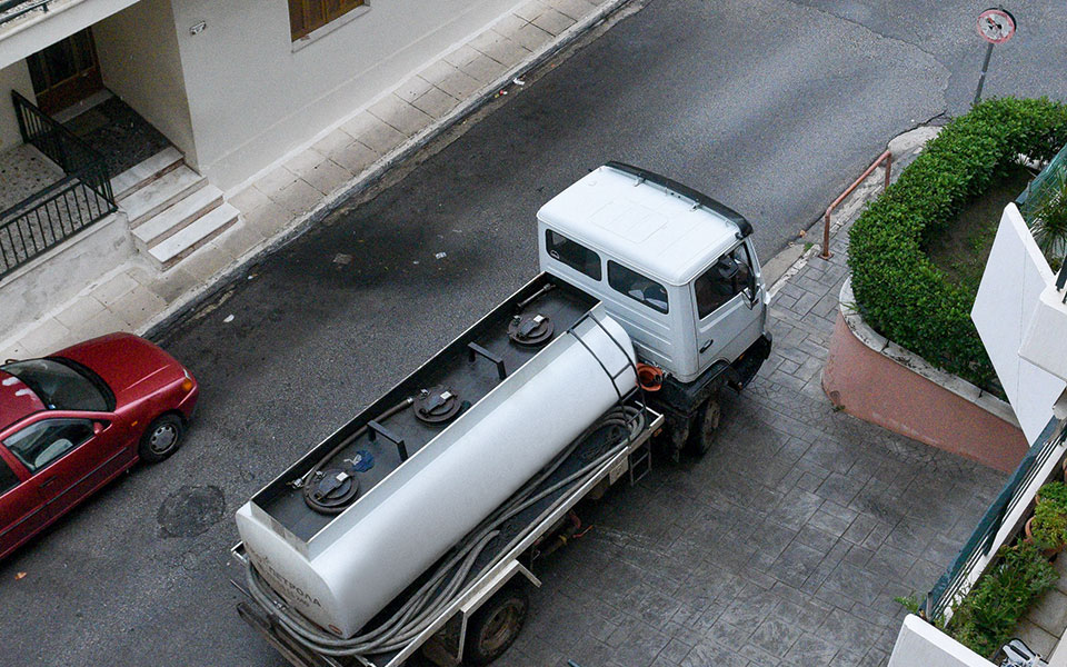 τεράστιες-αυξήσεις-σε-πετρέλαιο-θέρμ-561517228