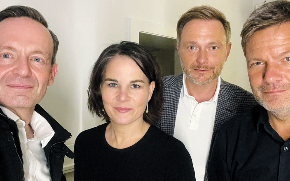 γερμανία-εναρκτήριο-λάκτισμα-με-σέλφ-561518323