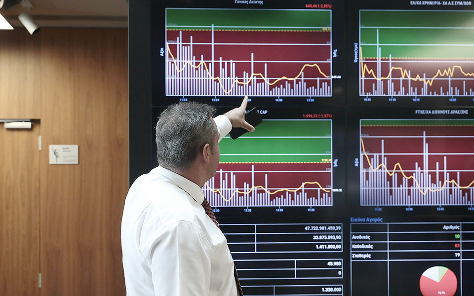νευρική-συνεδρίαση-με-άνοδο-073-στο-χρημ-561518224