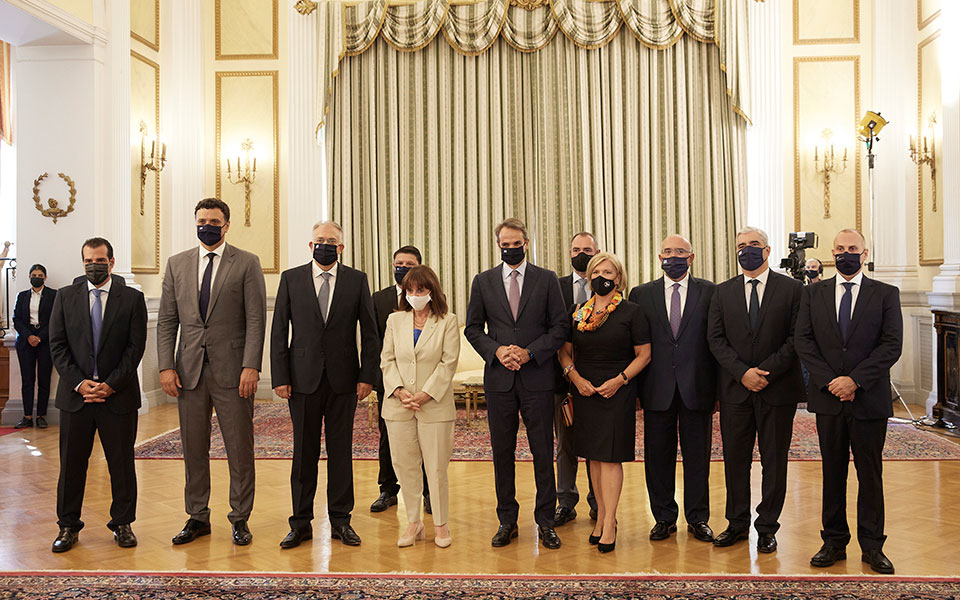 αιχμηρά-βέλη-από-την-αντιπολίτευση-γι-561481420