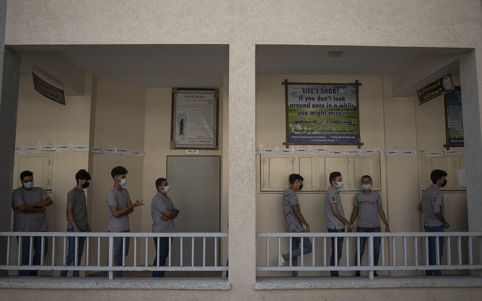 Παλαιστίνη: Μαζική στροφή στον εμβολιασμό λόγω υποχρεωτικότητας και κινήτρων (εικόνες)-3