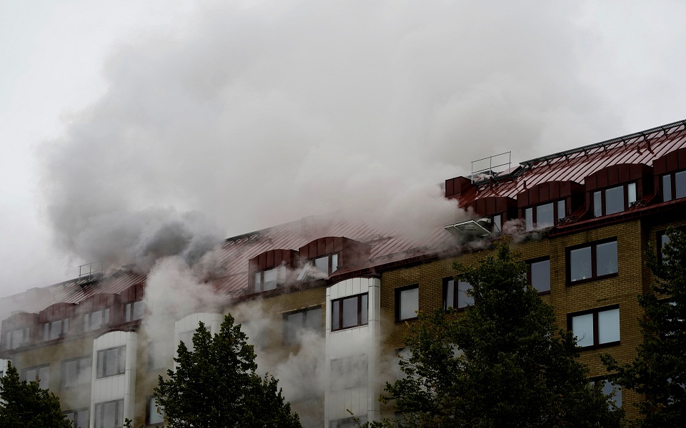 Σουηδία: 25 τραυματίες από έκρηξη σε κτίριο στο Γκέτεμποργκ (εικόνες)-2