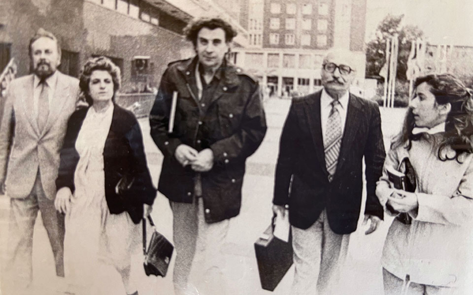 μίκης-θεοδωράκης-το-ταξίδι-στη-μόσχα-μ-561484597