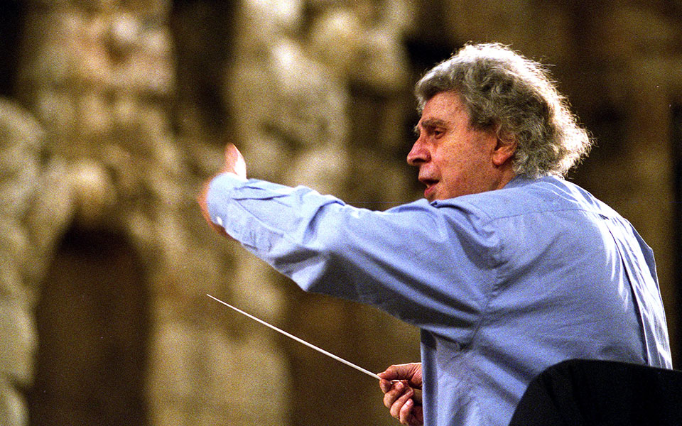 μίκης-θεοδωράκης-τι-ανέφερε-σε-συμβολ-561488410