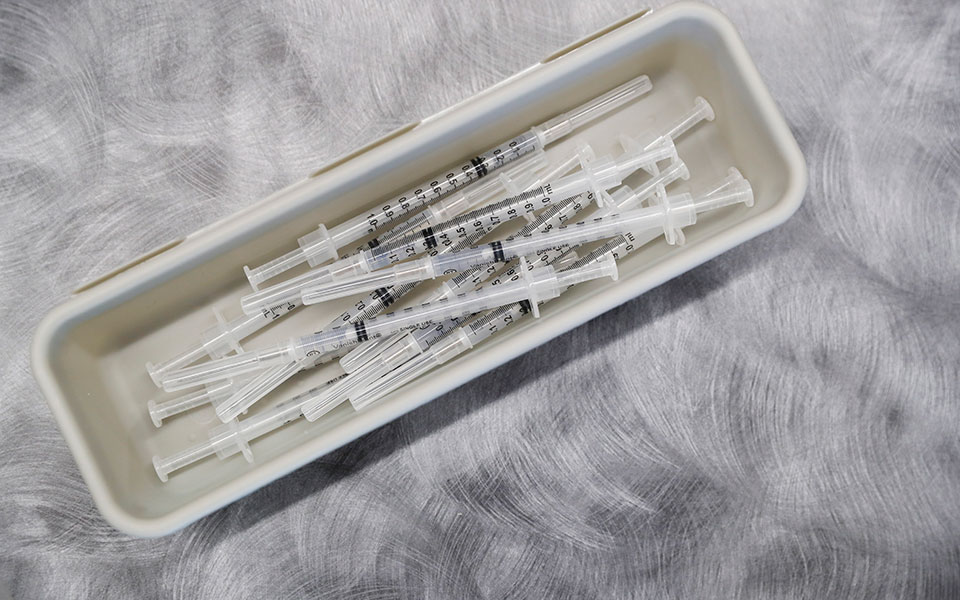 ικα-αλεξάνδρας-αύριο-η-δίκη-των-τριών-γ-561510376