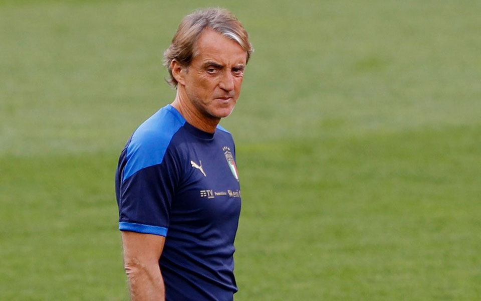 αήττητη-η-ιταλία-αλλά-προβληματίζει-561488707