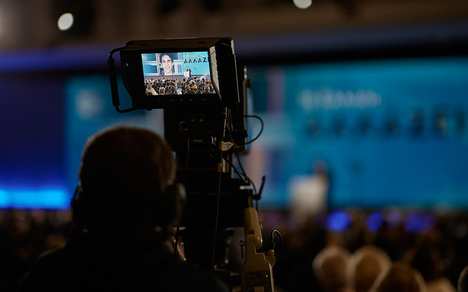 το-γενναίο-πακέτο-35-δισ-και-το-σενάριο-ε-561496000