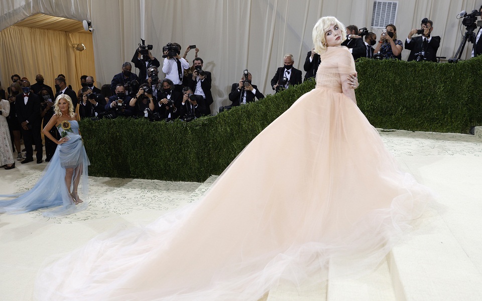 Νέα Υόρκη: Το Met Gala επέστρεψε λαμπερό μετά 2,5 χρόνια (εικόνες)-4
