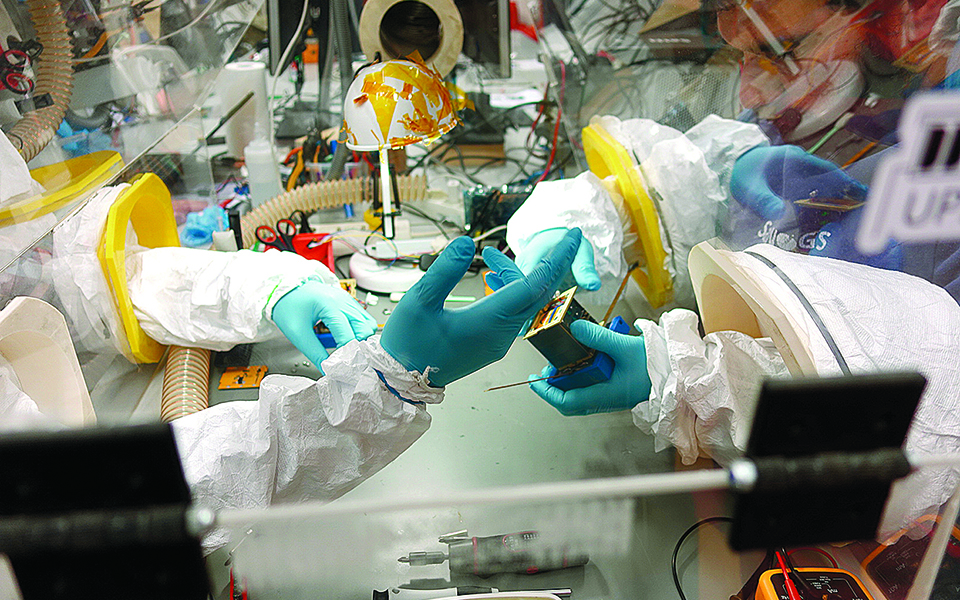 Διαβάστε στην «Καθημερινή της Κυριακής»-5