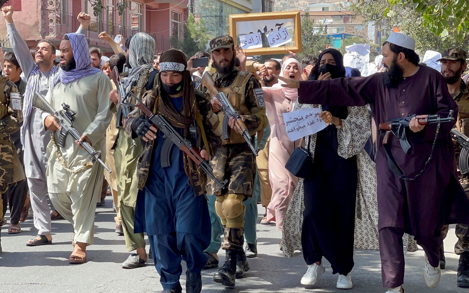 αφγανιστάν-η-δύση-ανησυχεί-για-την-προ-561492553