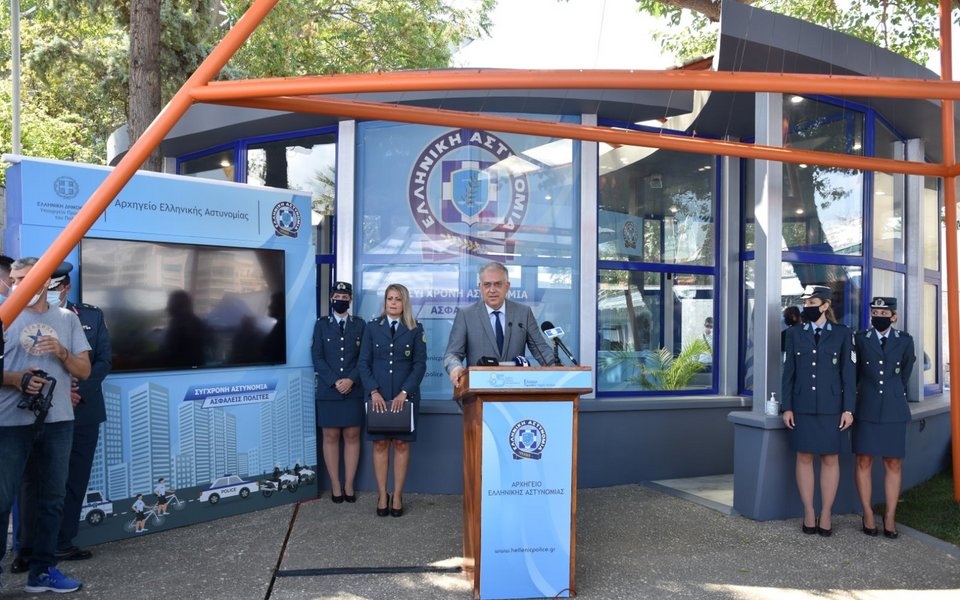 τ-θεοδωρικάκος-εύσημα-στην-ελασ-για-τη-561495562