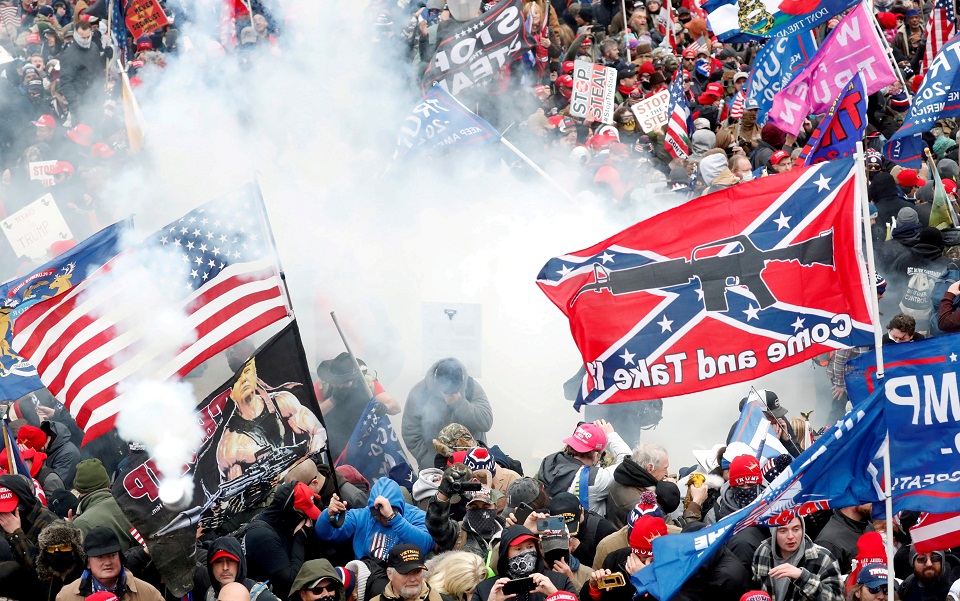 ηπα-21-εκατ-αμερικανοί-θέλουν-επάνοδο-τ-561511024