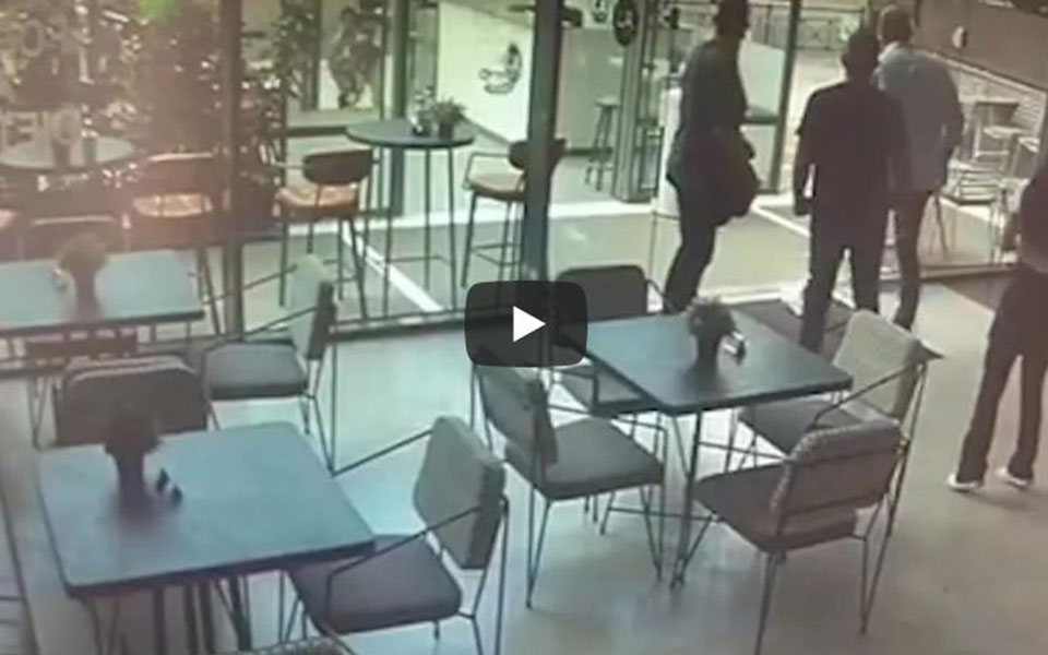 βίντεο-καρέ-καρέ-η-επίθεση-σε-βάρος-32χ-561508768