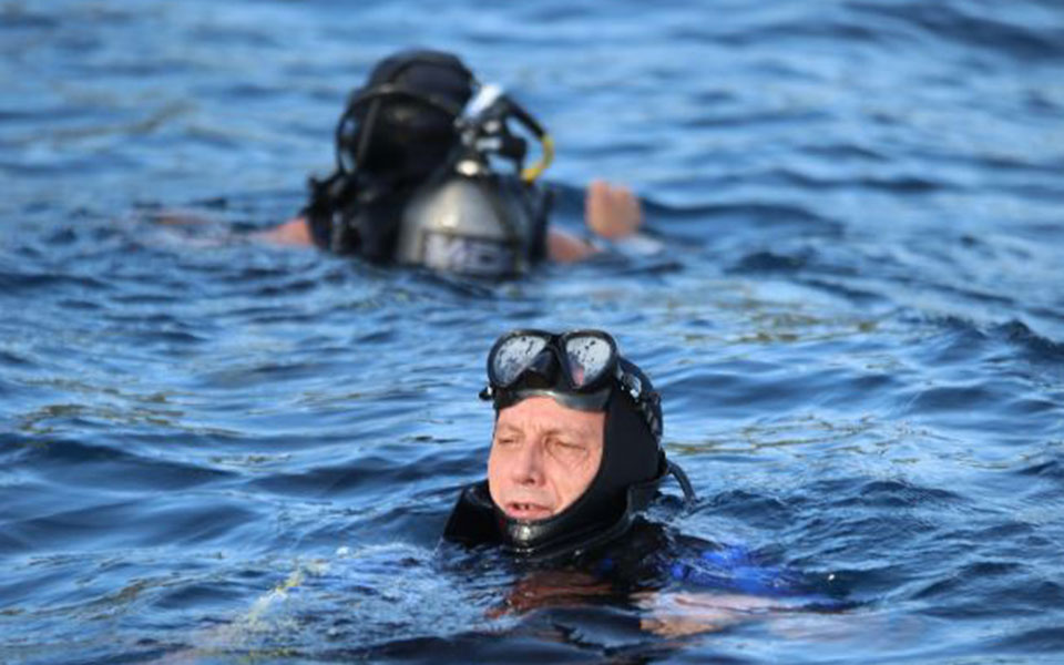 aλμα-με-αλεξίπτωτο-για-τον-αρχηγό-γεεθα-561508717