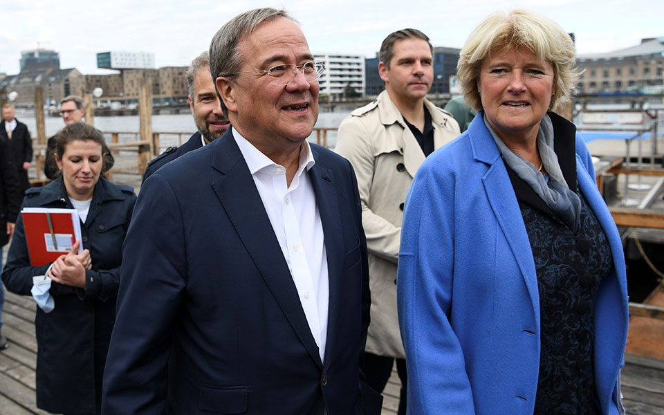 γερμανία-απορρίπτει-η-csu-τη-συμμετοχή-τ-561505975