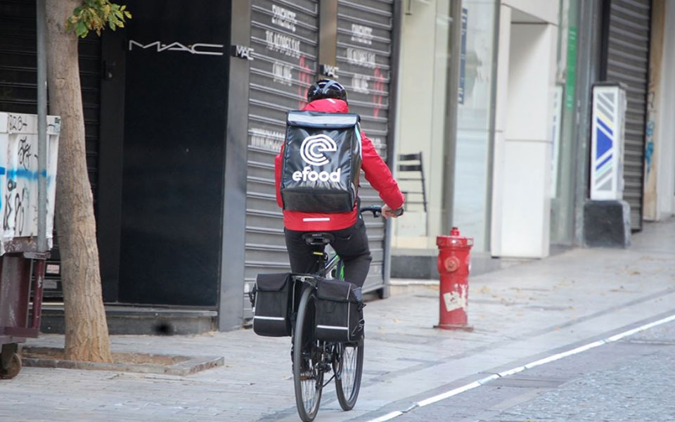 efood: Η λάθος διατύπωση, οι αντιδράσεις των διανομέων και η «αναστροφή»-2