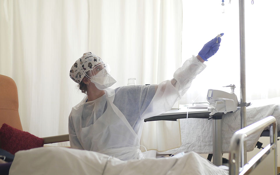 πλαστά-πιστοποιητικά-εμβολιασμού-σύ-561490822