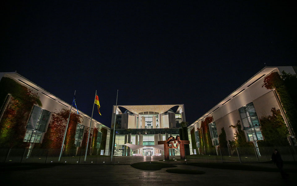 Γερμανικές εκλογές: Οριακό προβάδισμα SPD, ζυμώσεις για τον νέο κυβερνητικό συνασπισμό – Όλα τα σενάρια-2