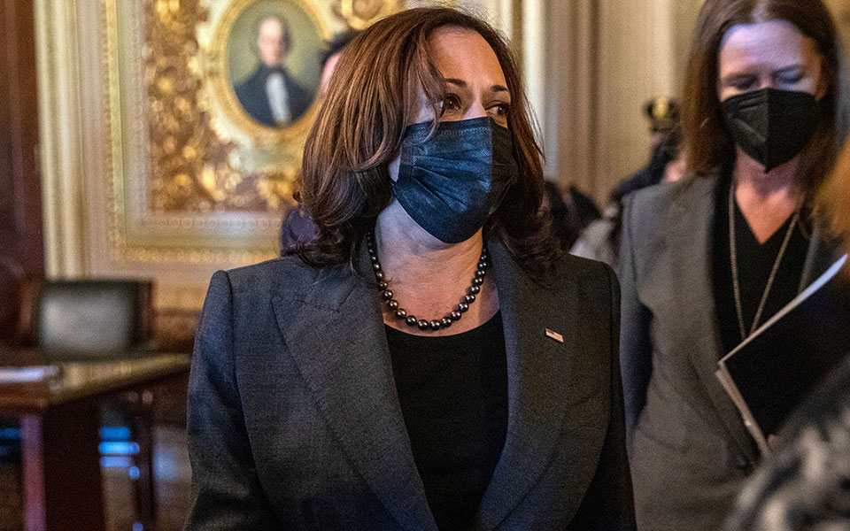 ηπα-η-γερουσία-ενέκρινε-προϋπολογισμ-561519709