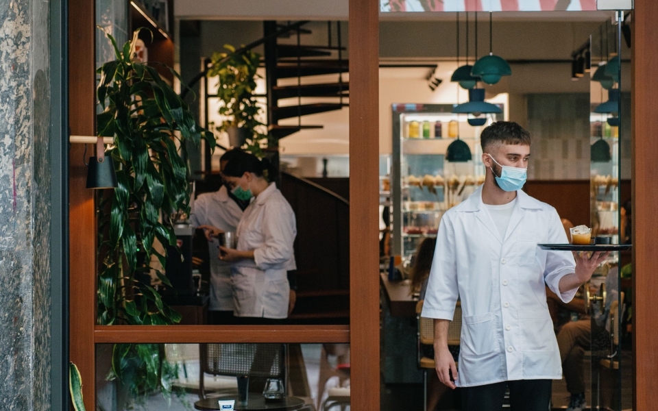 έρχεται-ένας-γλυκός-χειμώνας-γνωστοί-561504817