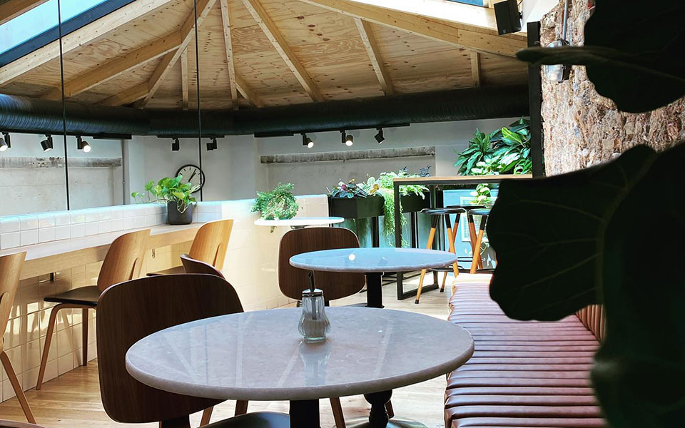 Γαστρονόμος: Πέντε καφέ για να πάμε με το laptop μας-2