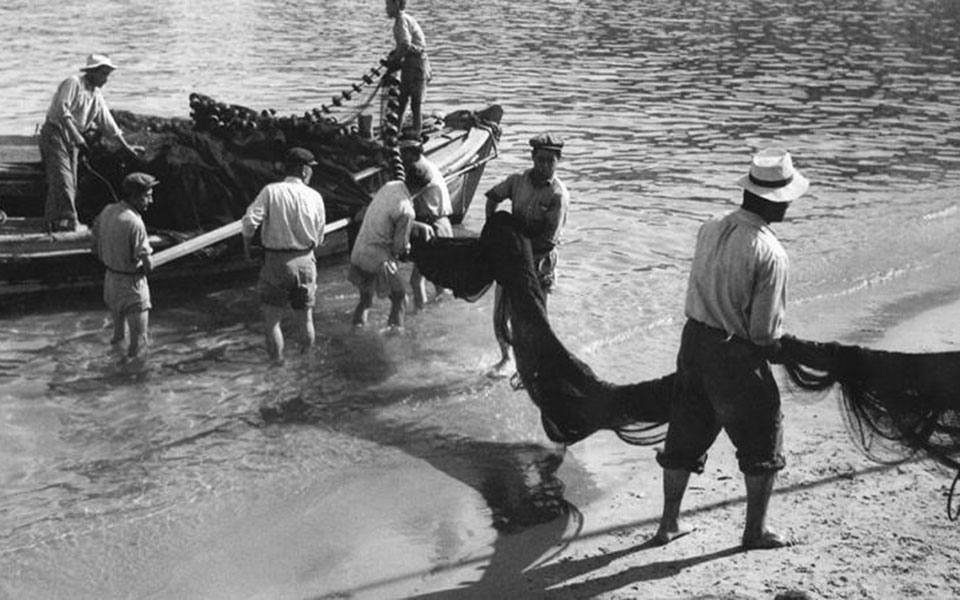 Ντελαγκράτσια: Ένα τρυφερό βιβλίο για το θέρετρο μιας άλλης εποχής-2