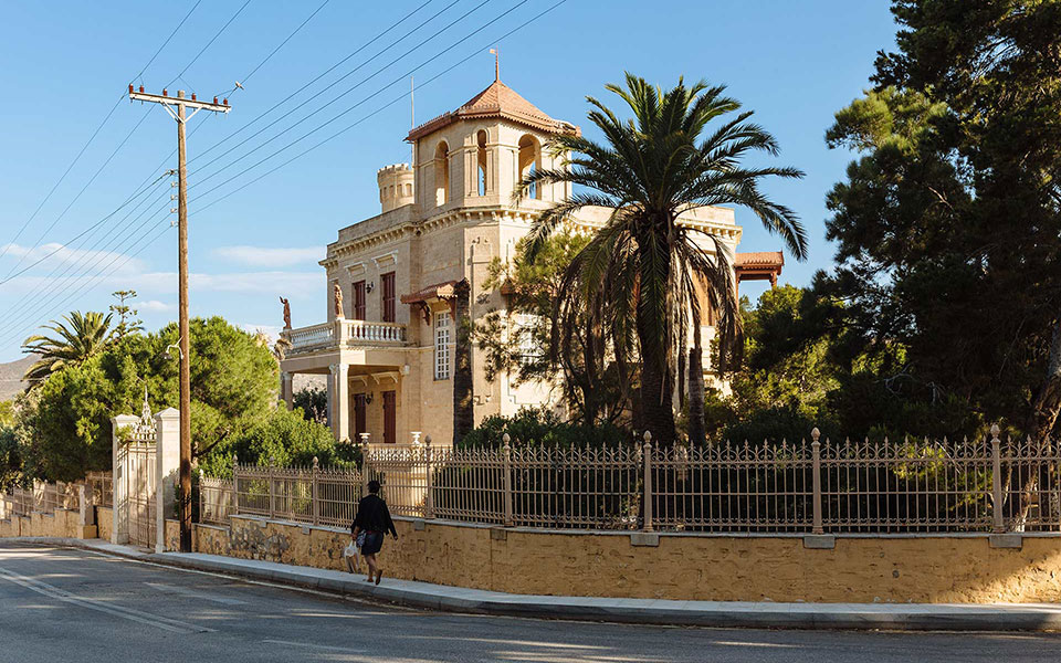 Ντελαγκράτσια: Ένα τρυφερό βιβλίο για το θέρετρο μιας άλλης εποχής-3