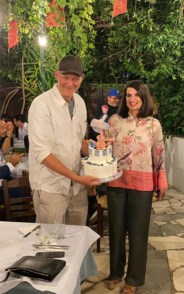 Η φωτογραφία της Έμιλυ, τα γενέθλια του Τόμας-1